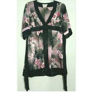Wishes Wishes Wishes floral kimono Womens size 9